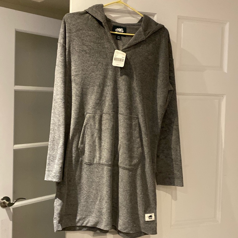 NWT Roots terry beach cover